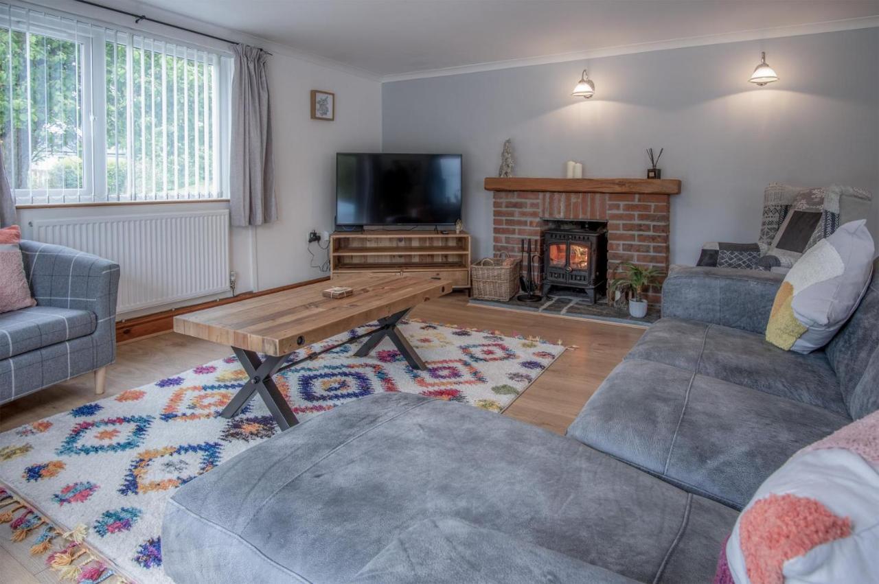 Tucking Mill - 3 Bedroom Holiday Home - Stepaside Stepaside  Esterno foto