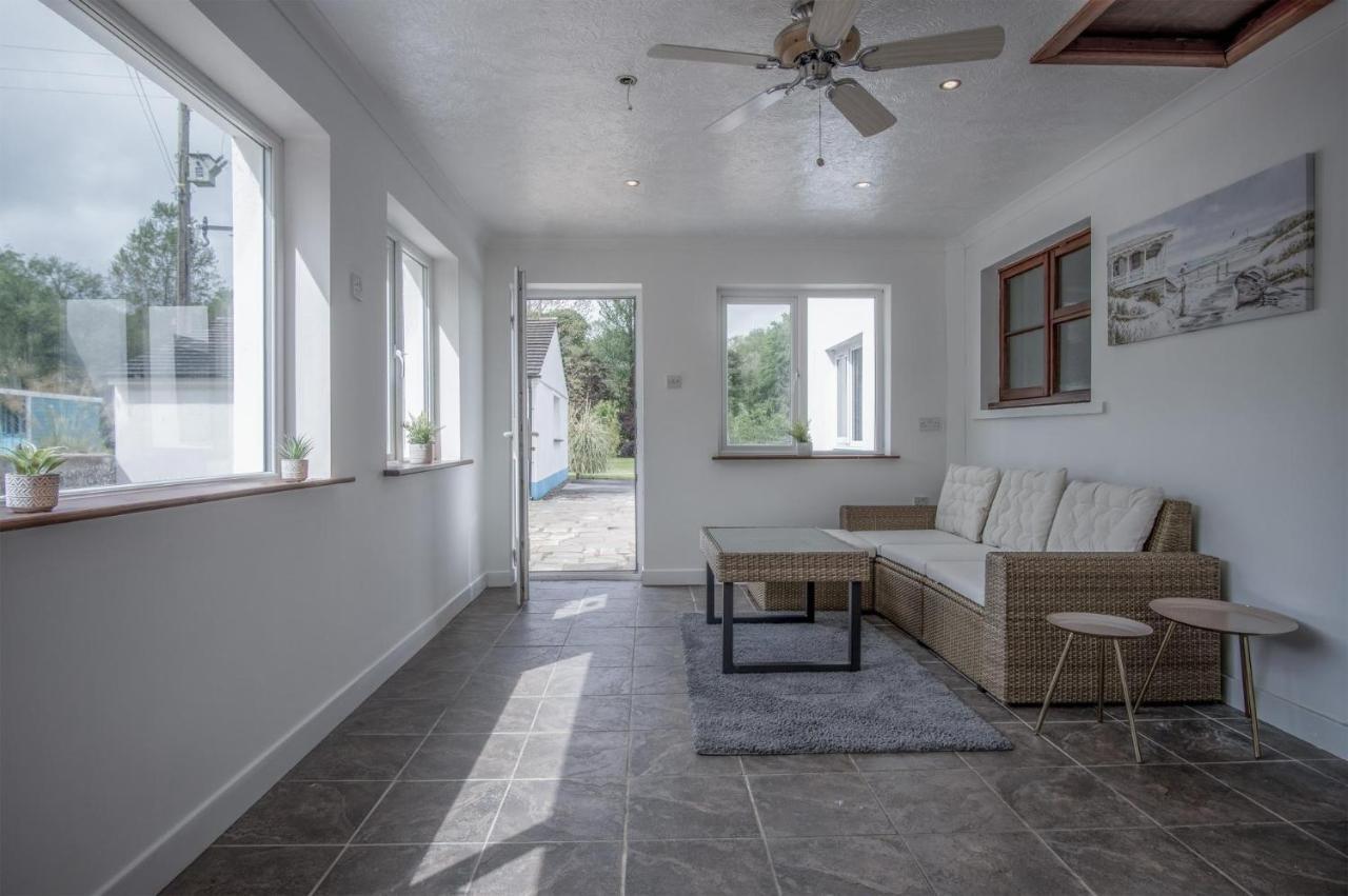 Tucking Mill - 3 Bedroom Holiday Home - Stepaside Stepaside  Esterno foto