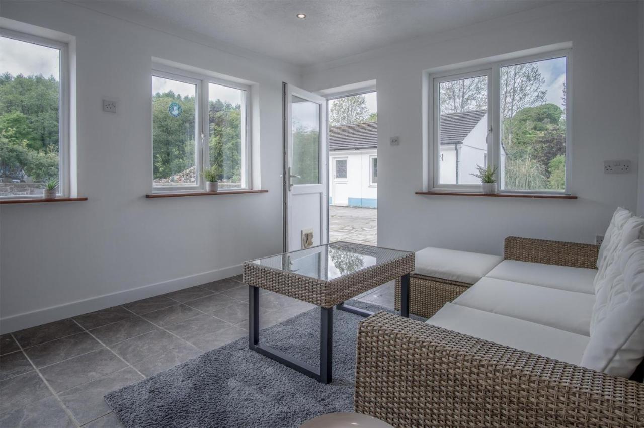 Tucking Mill - 3 Bedroom Holiday Home - Stepaside Stepaside  Esterno foto